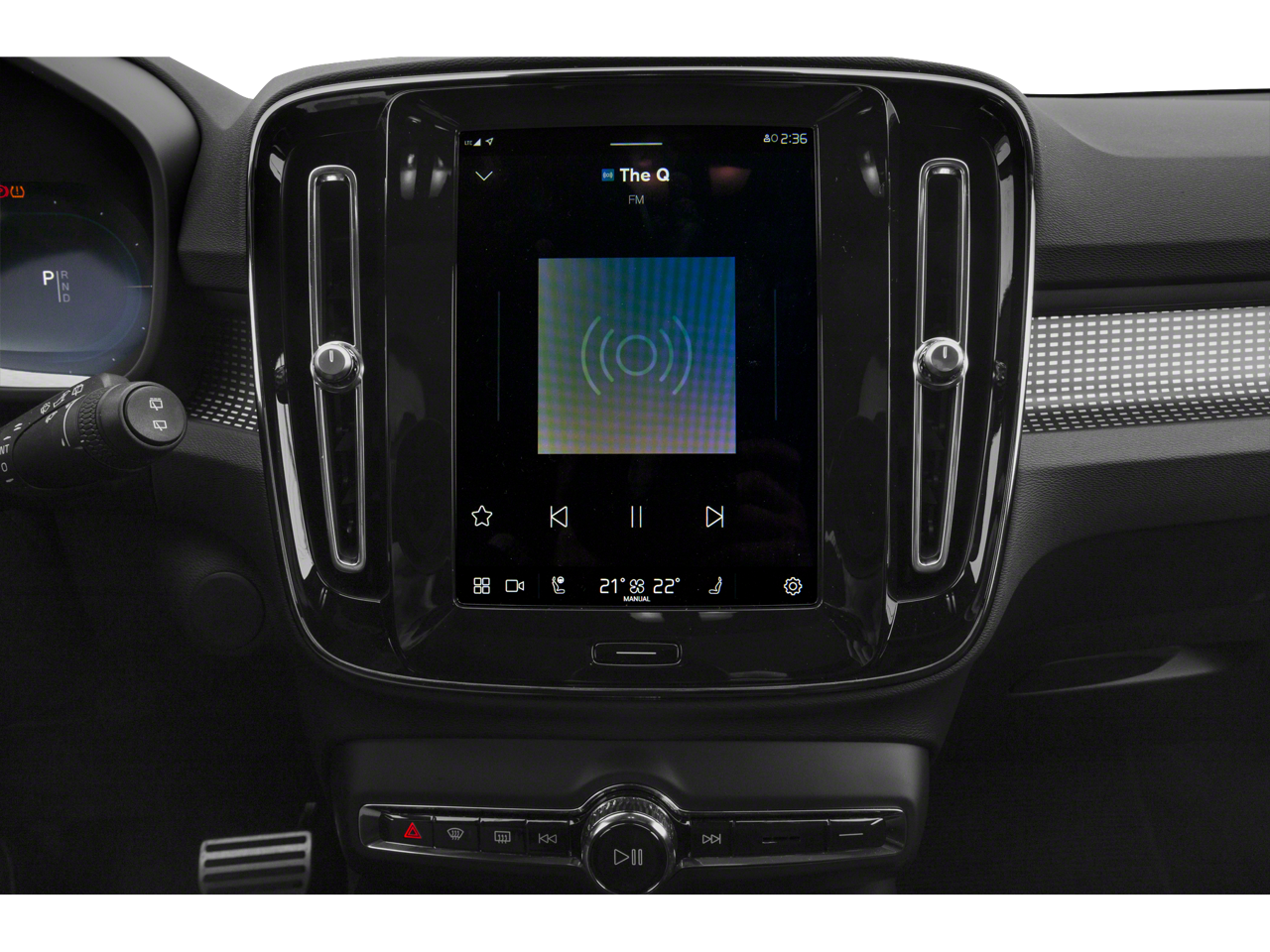 2021 Volvo XC40 Recharge Pure Electric P8