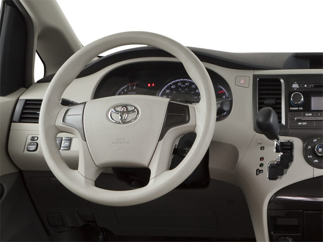 2013 Toyota Sienna XLE 8 Passenger