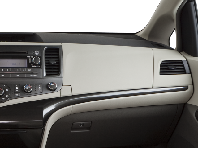 2013 Toyota Sienna XLE 8 Passenger