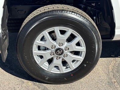 2025 Toyota Tacoma SR5