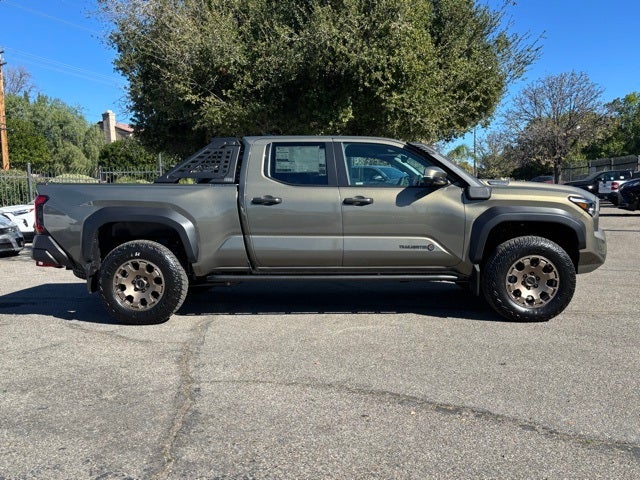 2026 Toyota Tacoma i-FORCE MAX Tacoma Trailhunter