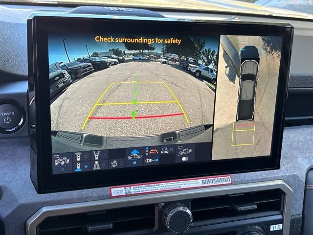 2026 Toyota Tacoma i-FORCE MAX Tacoma Trailhunter