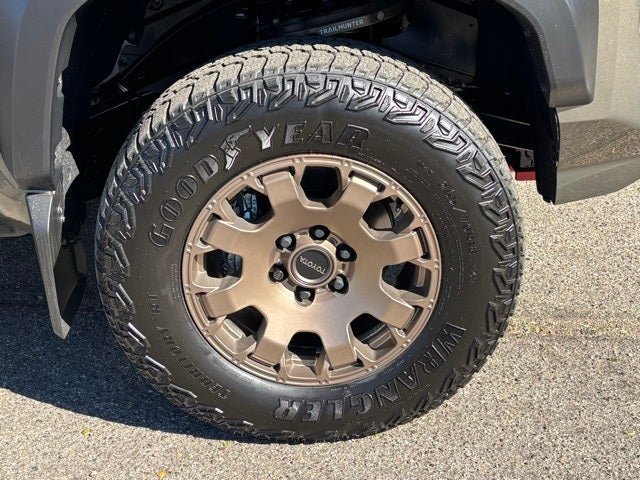 2026 Toyota Tacoma i-FORCE MAX Tacoma Trailhunter