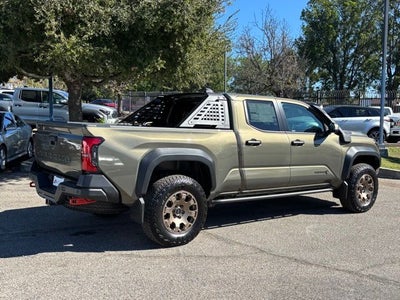 2026 Toyota Tacoma i-FORCE MAX Tacoma Trailhunter