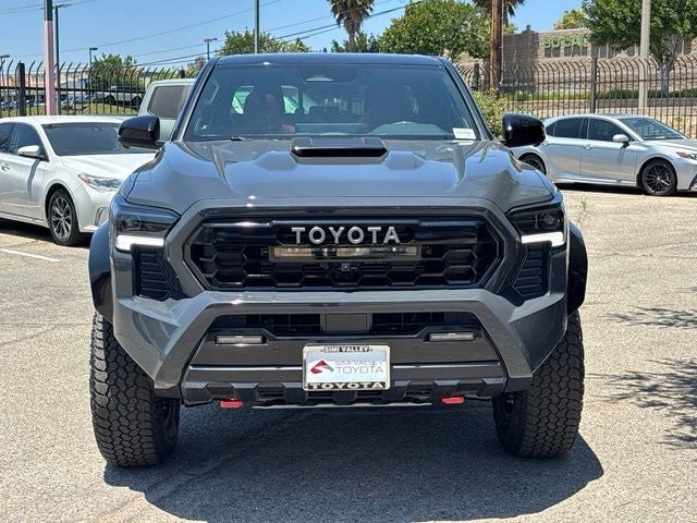2026 Toyota Tacoma i-FORCE MAX Tacoma TRD Pro