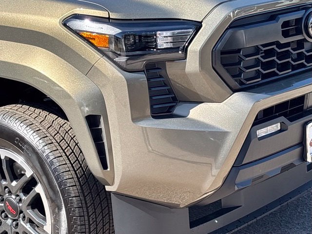 2026 Toyota Tacoma i-FORCE MAX Tacoma TRD Sport