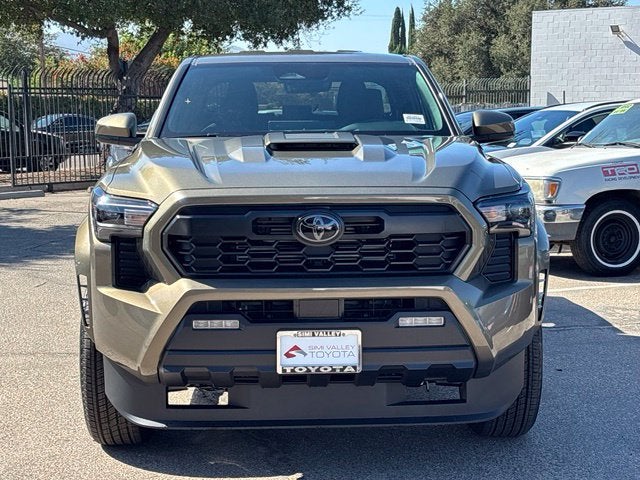 2026 Toyota Tacoma i-FORCE MAX Tacoma TRD Sport