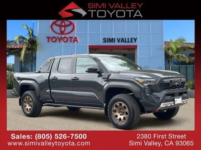 2026 Toyota Tacoma i-FORCE MAX Tacoma Trailhunter