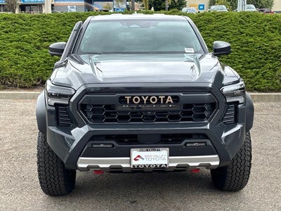 2026 Toyota Tacoma i-FORCE MAX Tacoma Trailhunter