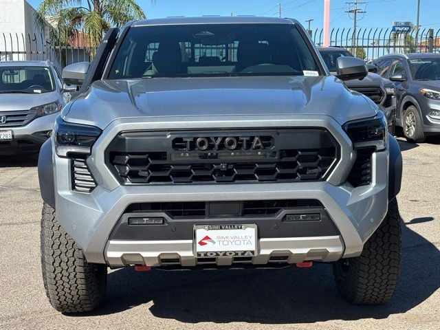 2025 Toyota Tacoma i-FORCE MAX Tacoma Trailhunter
