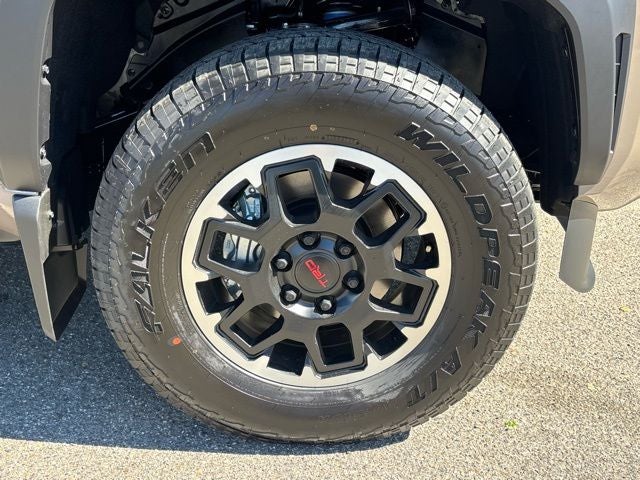 2026 Toyota Tacoma i-FORCE MAX Tacoma TRD Off-Road