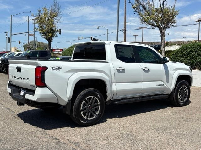 2026 Toyota Tacoma i-FORCE MAX Tacoma TRD Sport