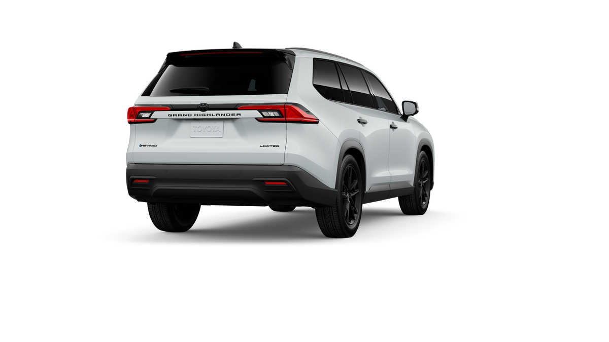 2026 Toyota Grand Highlander Hybrid Nightshade