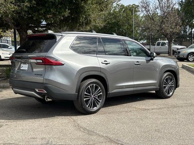 2026 Toyota Grand Highlander Hybrid MAX Platinum