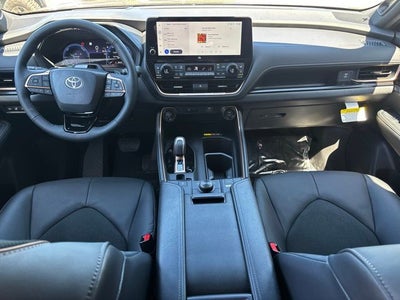 2026 Toyota Grand Highlander Hybrid MAX Platinum