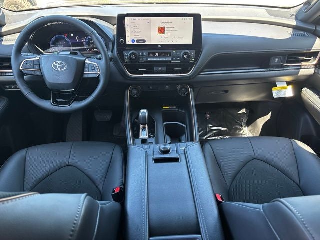 2026 Toyota Grand Highlander Hybrid MAX Platinum