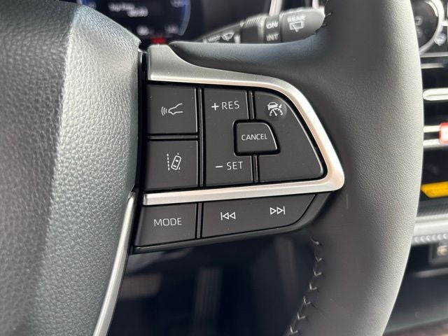 2025 Toyota Highlander Platinum