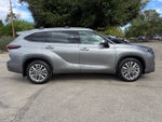 2025 Toyota Highlander Platinum