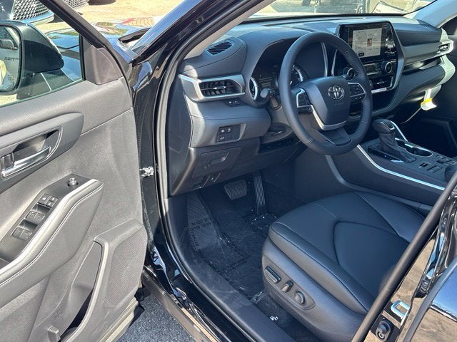 2026 Toyota Highlander XLE