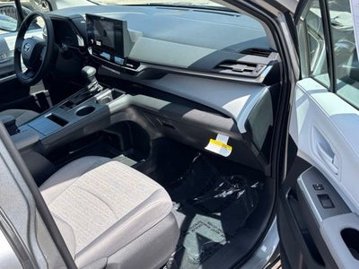 2026 Toyota Sienna LE