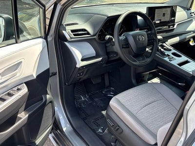 2026 Toyota Sienna LE