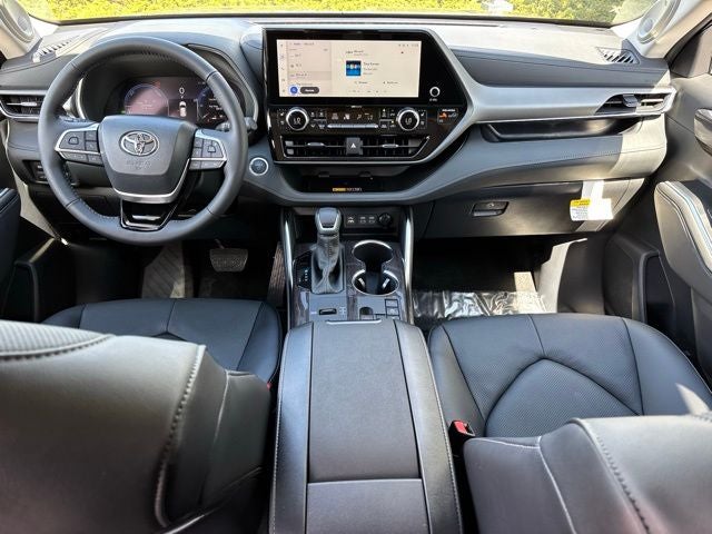 2026 Toyota Highlander Hybrid Limited