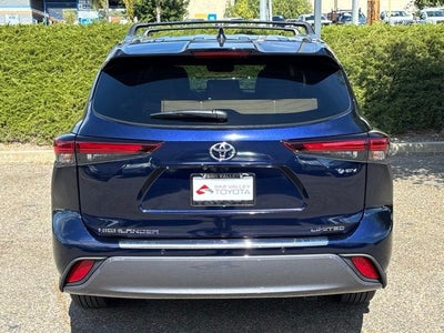 2026 Toyota Highlander Hybrid Limited