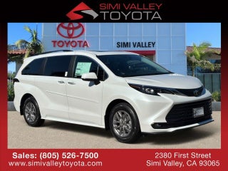 2026 Toyota Sienna XLE