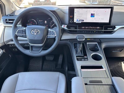 2026 Toyota Sienna XLE