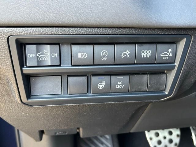 2025 Toyota Tundra Platinum