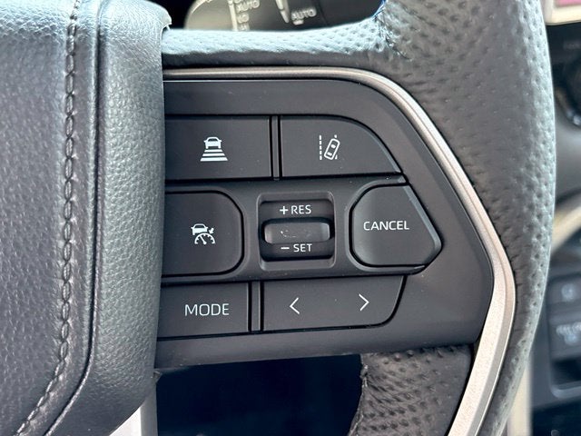 2026 Toyota Tundra i-FORCE MAX Tundra Platinum