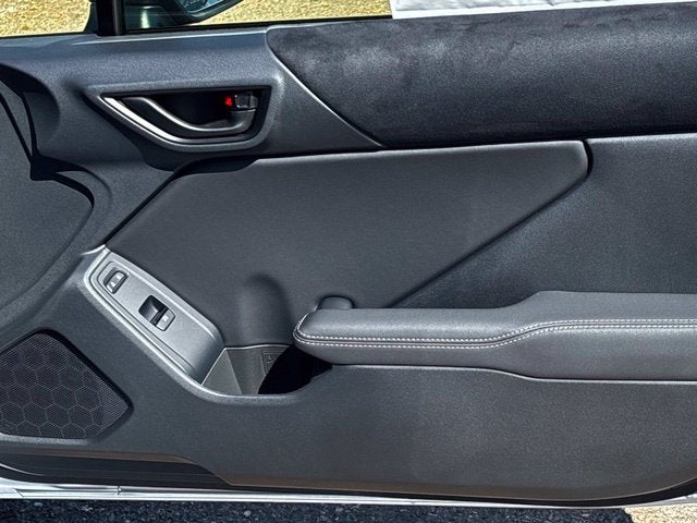 2027 Toyota GR86 Premium MT
