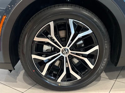 2026 Toyota Toyota Crown XLE