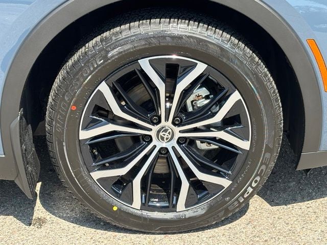 2026 Toyota Toyota Crown XLE