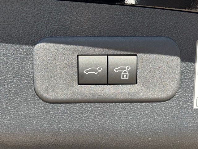 2026 Toyota Toyota Crown Signia XLE