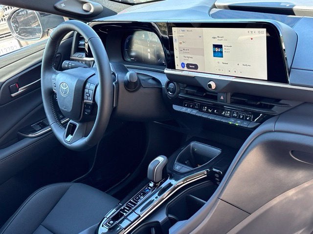 2026 Toyota Toyota Crown Signia Limited
