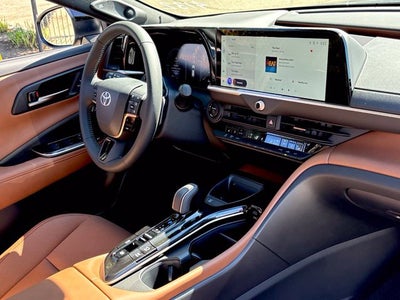 2026 Toyota Toyota Crown Signia Limited