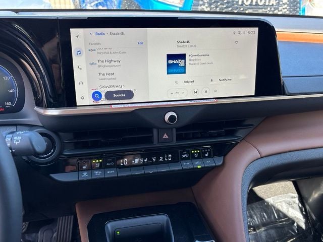 2026 Toyota Toyota Crown Signia Limited