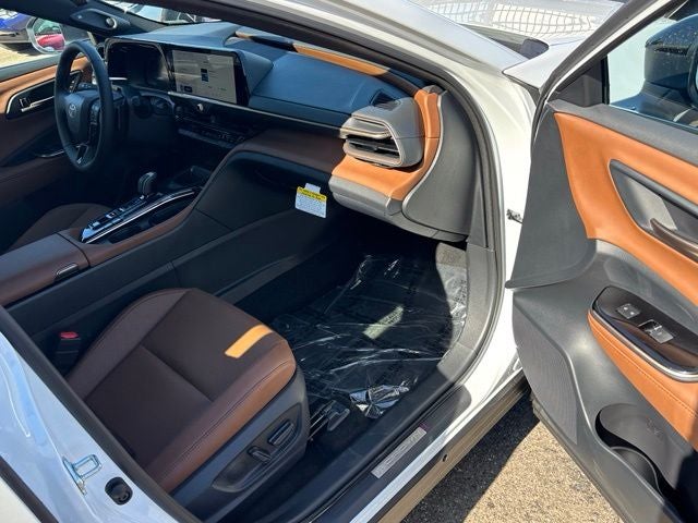 2026 Toyota Toyota Crown Signia Limited
