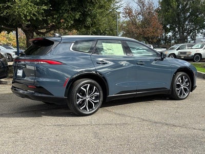 2026 Toyota Toyota Crown Signia XLE