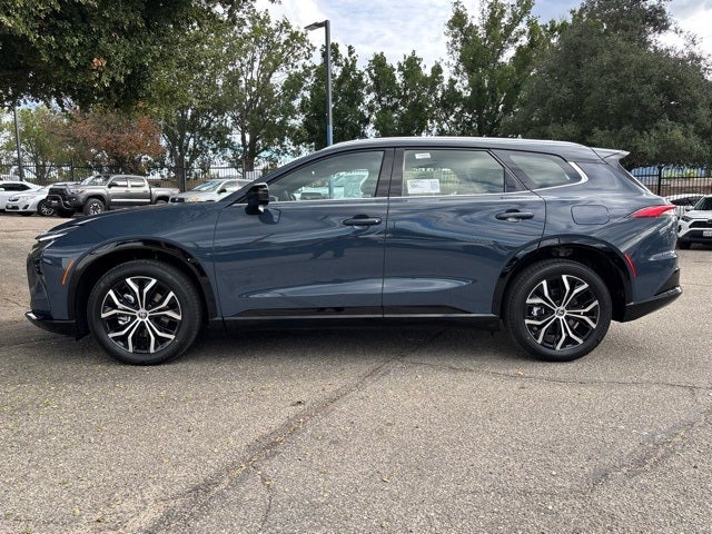 2026 Toyota Toyota Crown Signia XLE