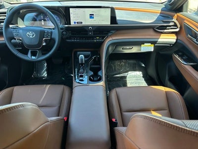 2026 Toyota Toyota Crown Signia Limited