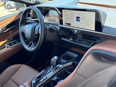 2026 Toyota Toyota Crown Signia Limited