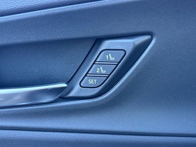2027 Toyota Prius Plug-in Hybrid XSE Premium