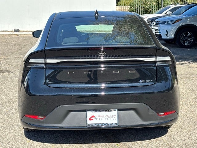 2026 Toyota Prius Plug-in Hybrid SE