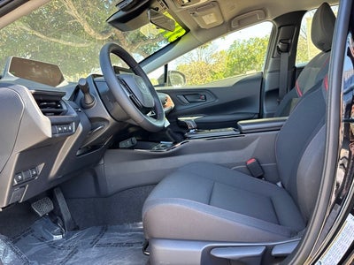 2026 Toyota Prius Plug-in Hybrid SE