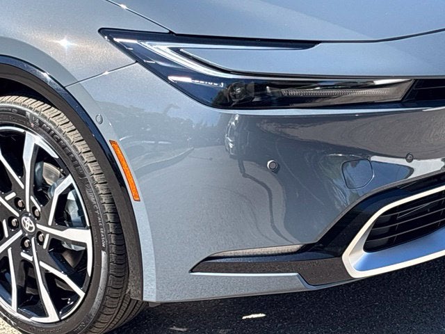 2027 Toyota Prius Plug-in Hybrid XSE Premium