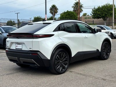 2026 Toyota C-HR XSE