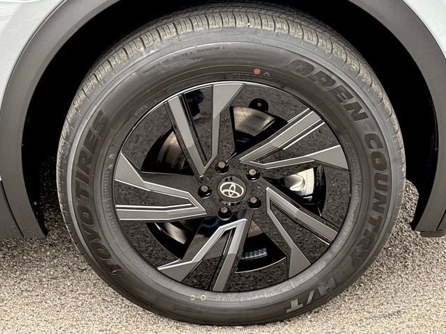 2026 Toyota C-HR SE