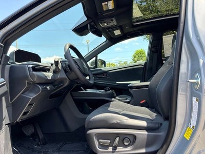 2026 Toyota C-HR XSE